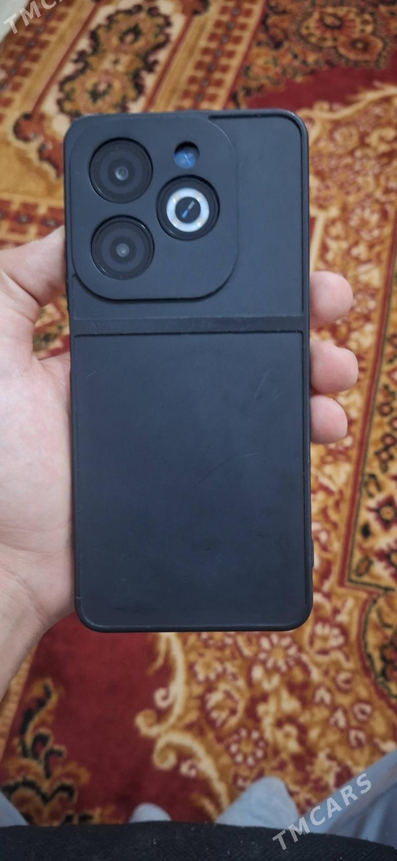 infinix smart 8 - Köşi - img 2