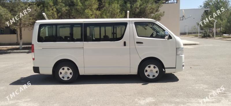Toyota Hiace 2006 - 260 000 TMT - Бузмеин ГРЭС - img 6