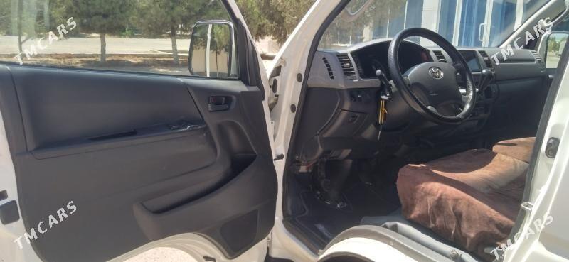 Toyota Hiace 2006 - 260 000 TMT - Бузмеин ГРЭС - img 8