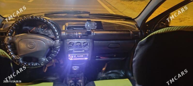 Opel Corsa 1997 - 30 000 TMT - Türkmenbaşy - img 3