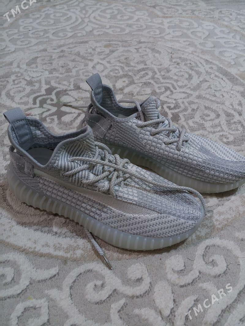 Krossovki 40 razmer - Aşgabat - img 1