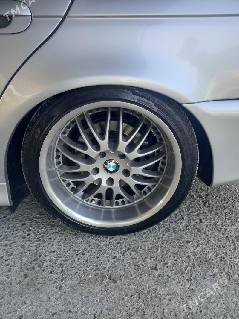 BMW E39 1999 - 165 000 TMT - Aşgabat - img 4