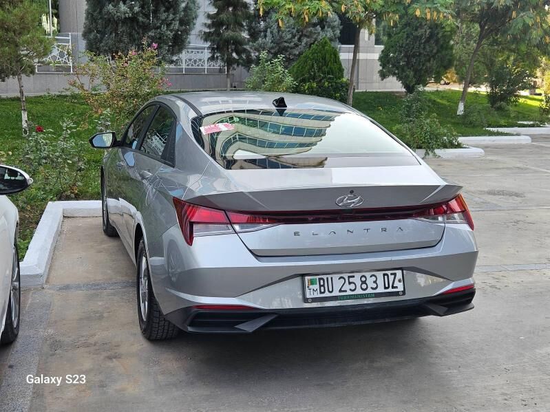 Hyundai Elantra 2021 - 236 000 TMT - Дашогуз - img 4