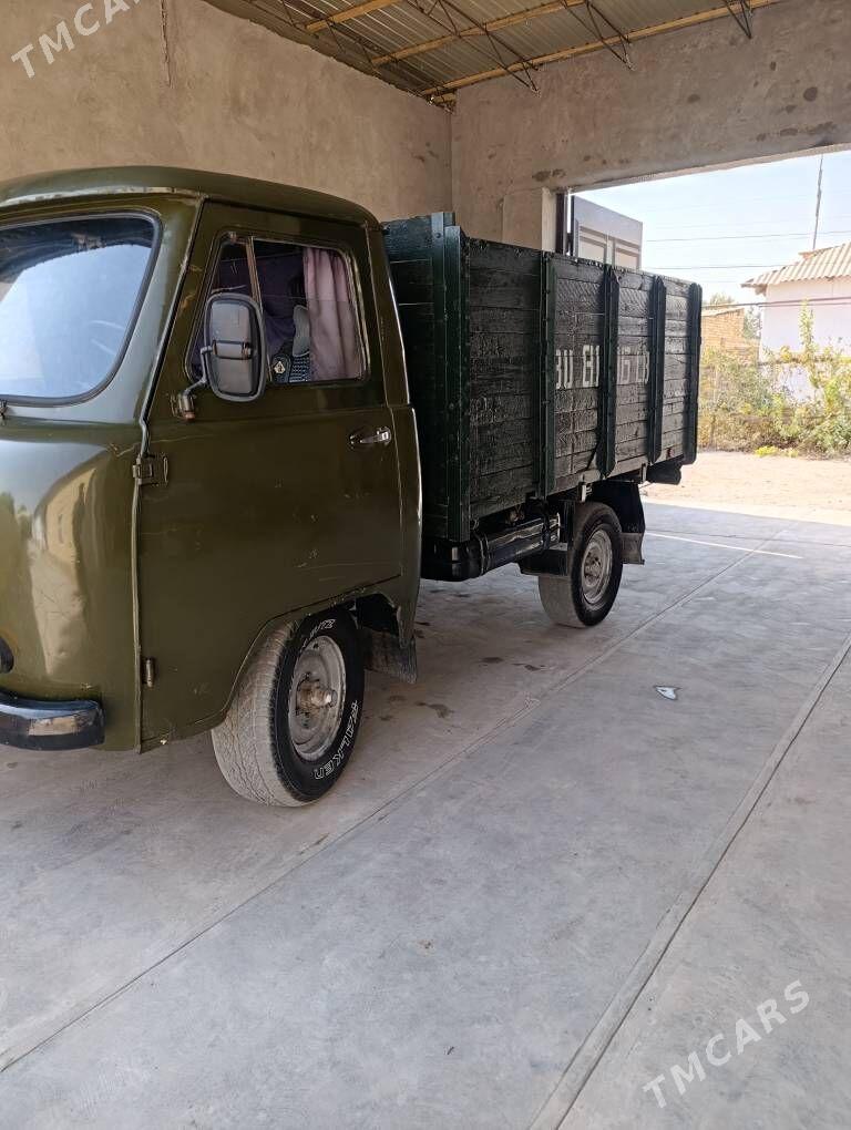 UAZ 469 1986 - 50 000 TMT - Hojambaz - img 6