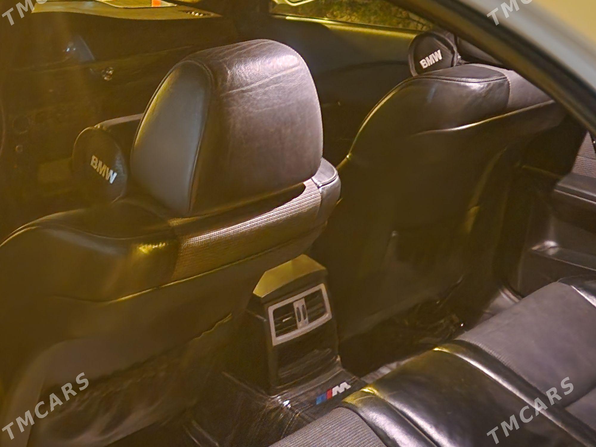 BMW E60 2003 - 147 000 TMT - Büzmeýin - img 6