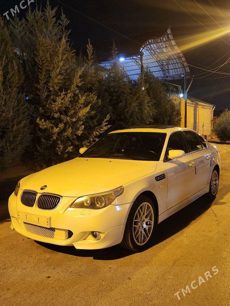 BMW E60 2003 - 147 000 TMT - Büzmeýin - img 2