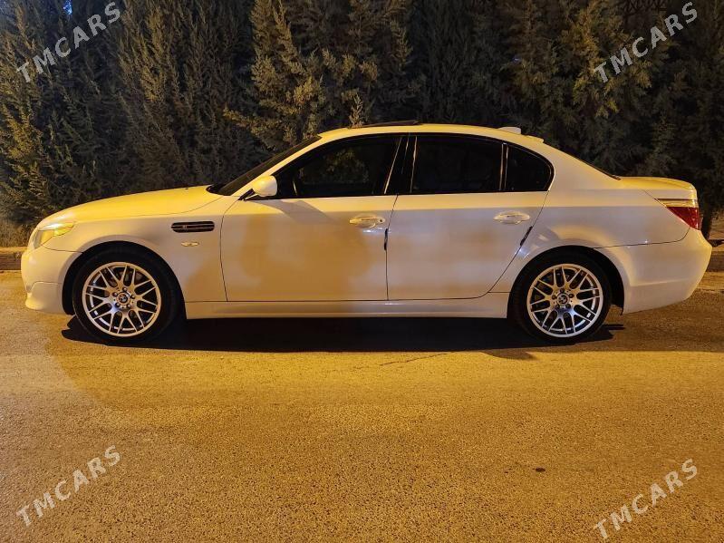 BMW E60 2003 - 147 000 TMT - Büzmeýin - img 3