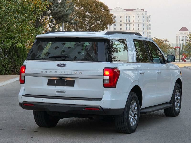 Ford Expedition 2023 - 560 000 TMT - Мир 7 - img 4