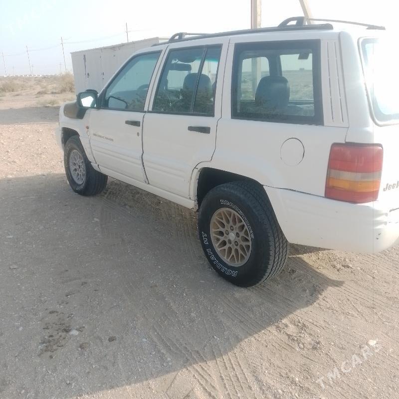 Jeep Grand Cherokee 1998 - 60 000 TMT - Эсенгулы - img 4