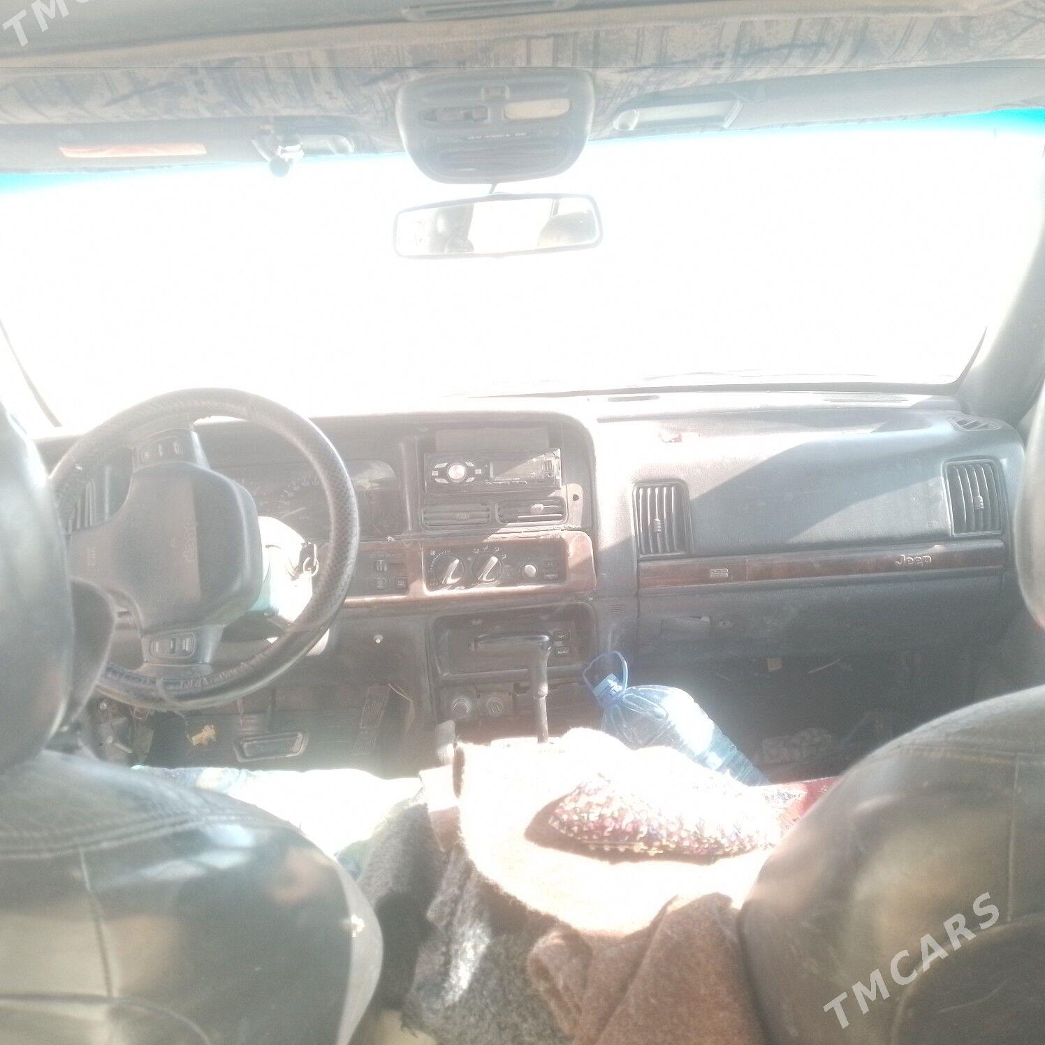 Jeep Grand Cherokee 1998 - 60 000 TMT - Эсенгулы - img 8