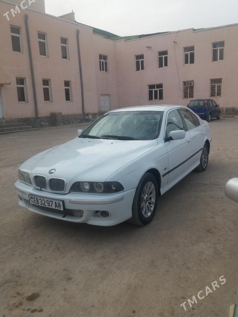 BMW 528 2003 - 70 000 TMT - Бабадайхан - img 2