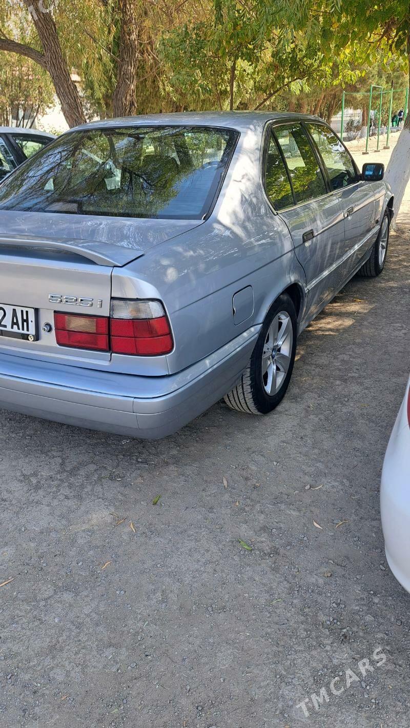 BMW 525 1995 - 70 000 TMT - Bäherden - img 3