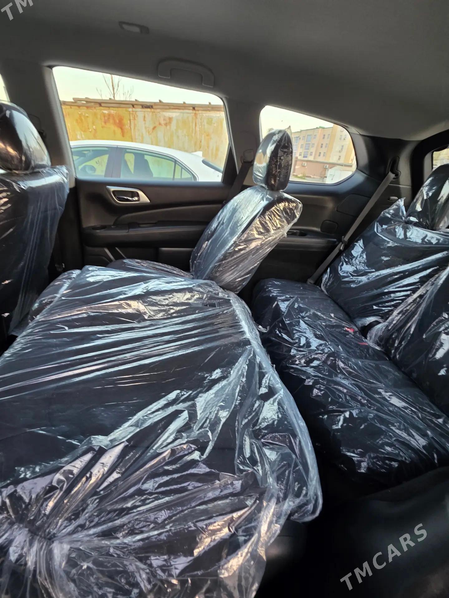 Nissan Pathfinder 2020 - 340 000 TMT - Байрамали - img 3