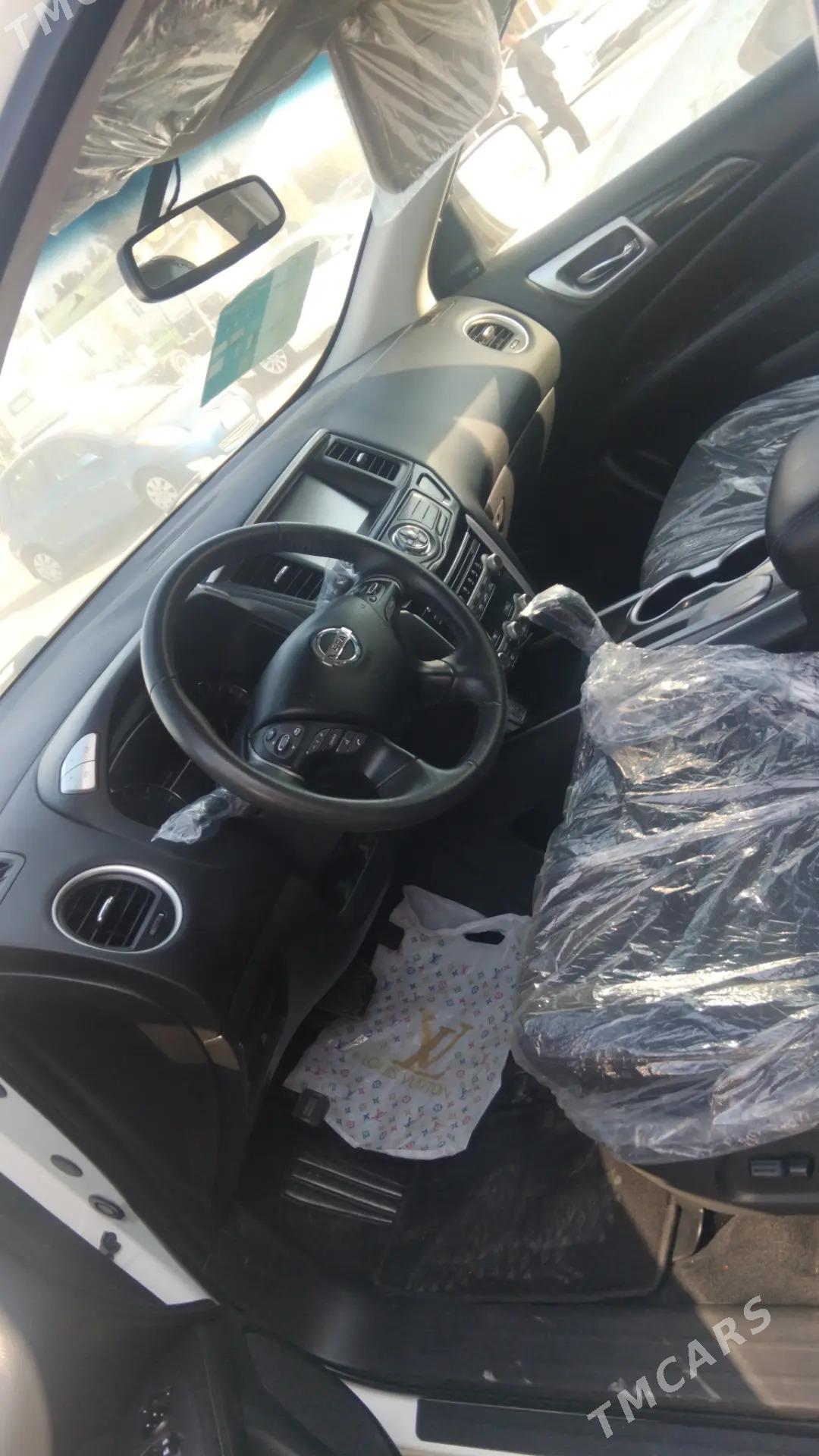 Nissan Pathfinder 2020 - 340 000 TMT - Байрамали - img 4