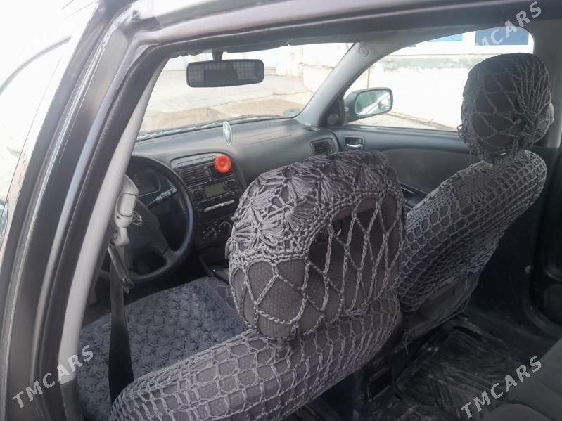 Toyota Avensis 2002 - 125 000 TMT - Ёлётен - img 3