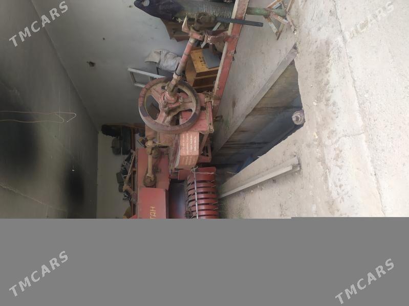 pres podborşik - Aşgabat - img 4