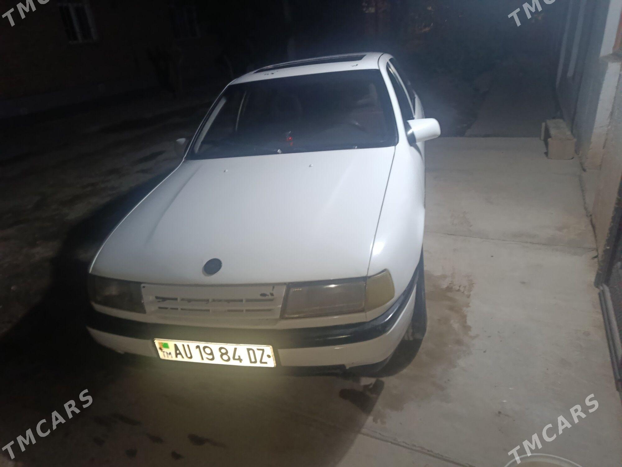 Opel Vectra 1992 - 26 000 TMT - Дашогуз - img 5