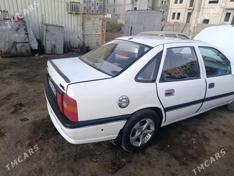 Opel Vectra 1990 - 27 000 TMT - Анев - img 4