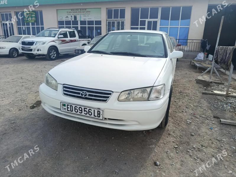 Toyota Camry 1999 - 130 000 TMT - Койтендаг - img 1