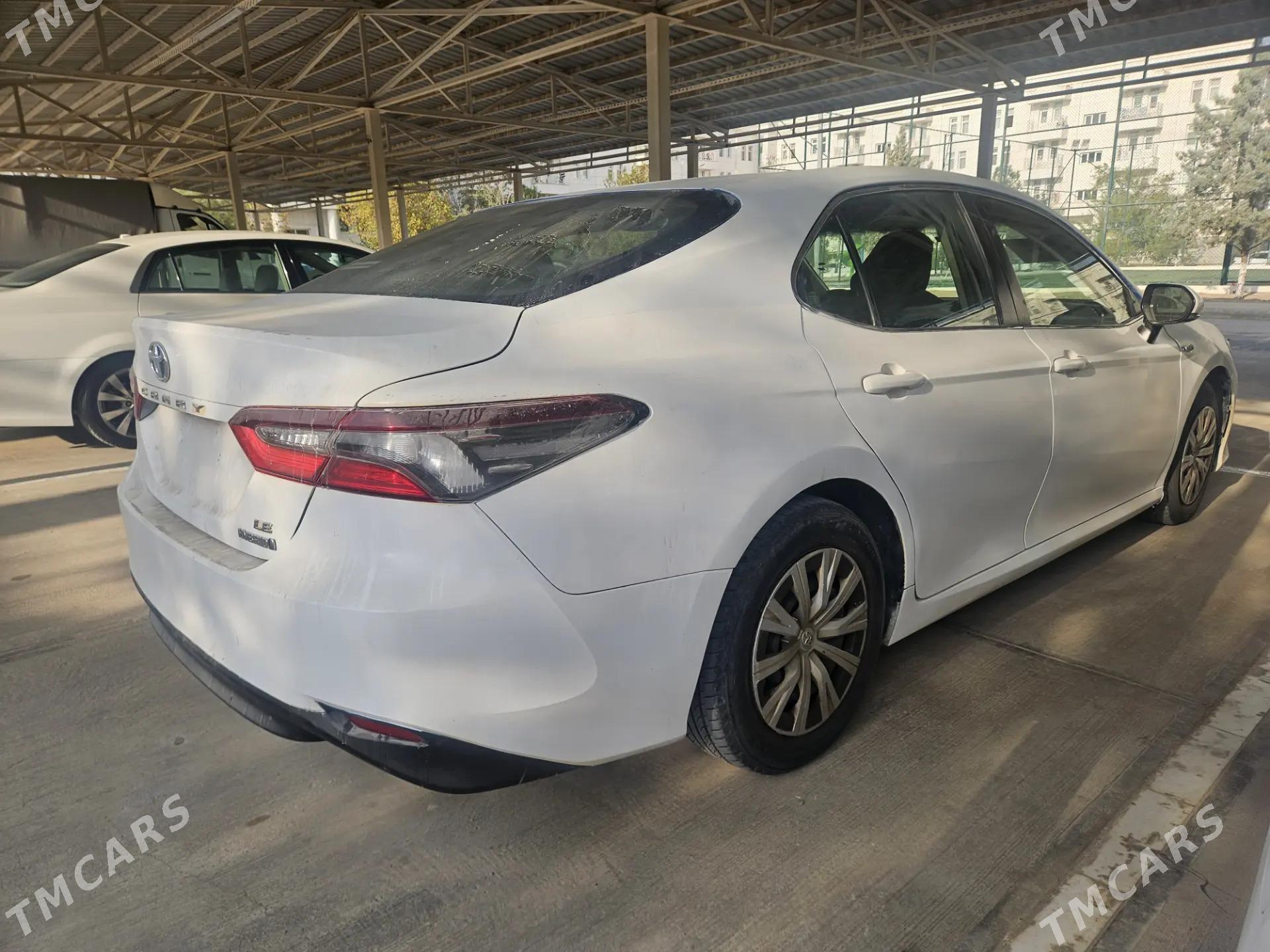 Toyota Camry 2021 - 216 000 TMT - Köşi - img 4