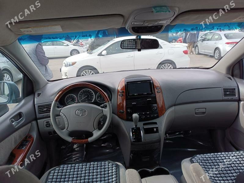 Toyota Sienna 2004 - 230 000 TMT - Туркменабат - img 2