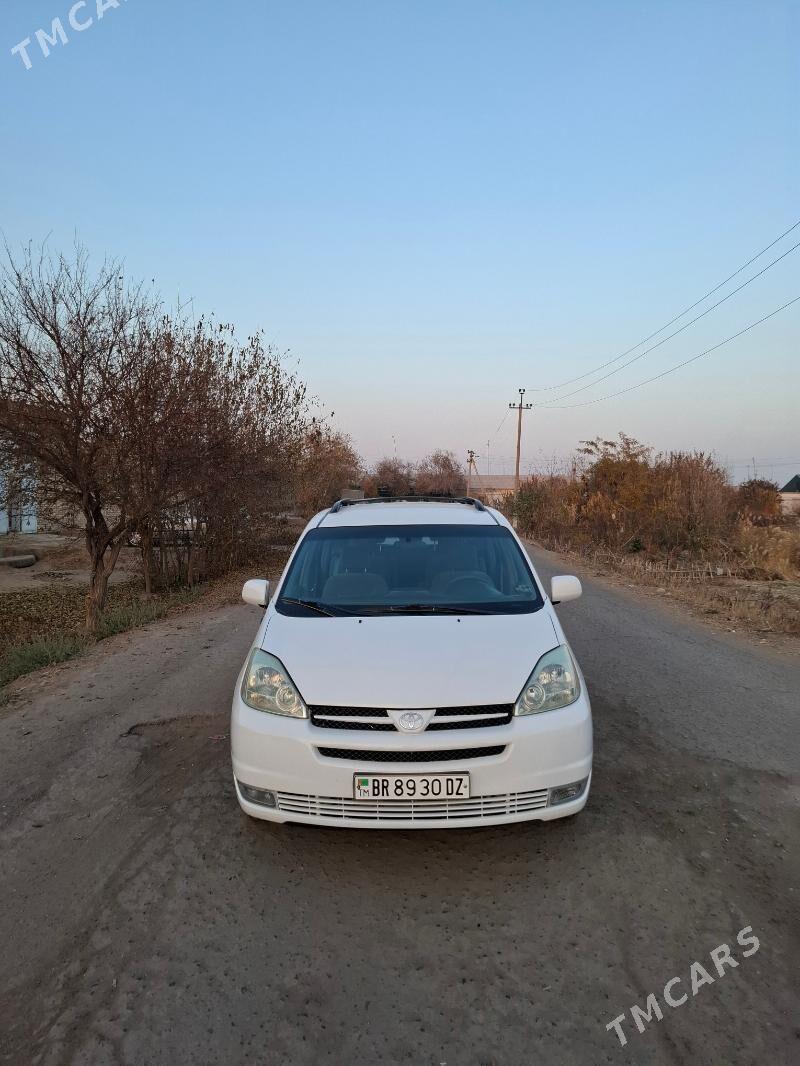 Toyota Sienna 2004 - 250 000 TMT - Дашогуз - img 3