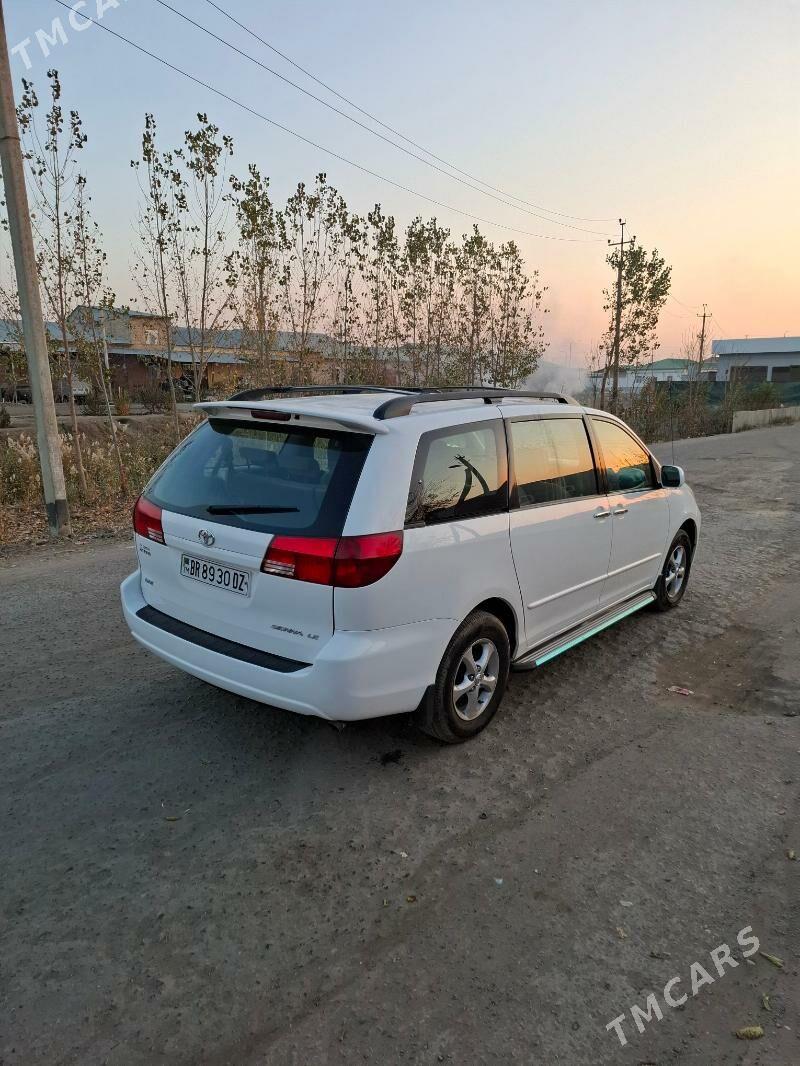 Toyota Sienna 2004 - 250 000 TMT - Дашогуз - img 5