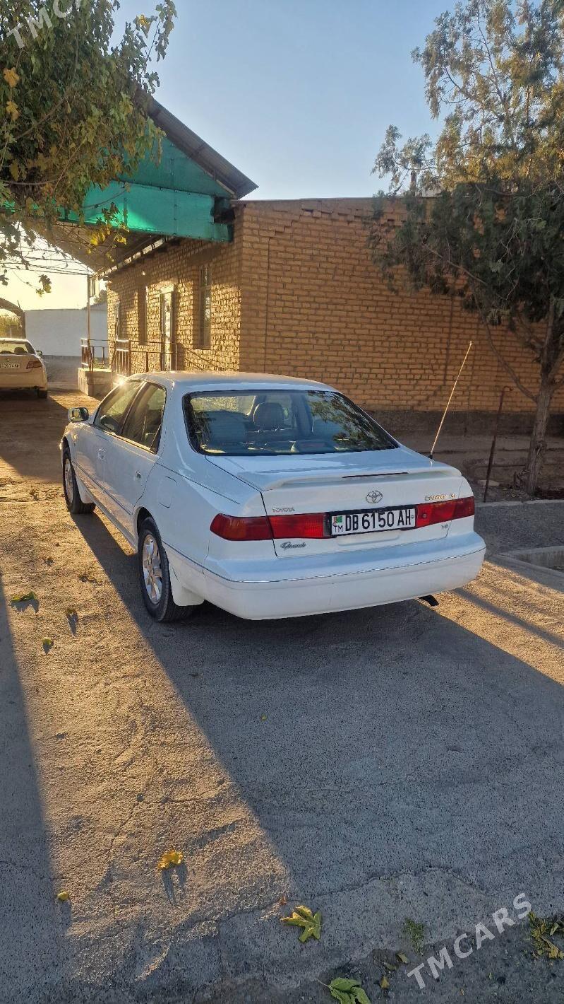 Toyota Camry 2001 - 200 000 TMT - Кака - img 2