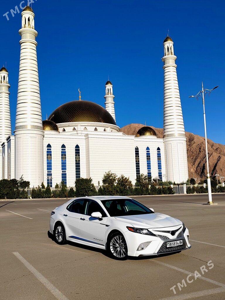Toyota Camry 2020 - 325 000 TMT - Балканабат - img 2