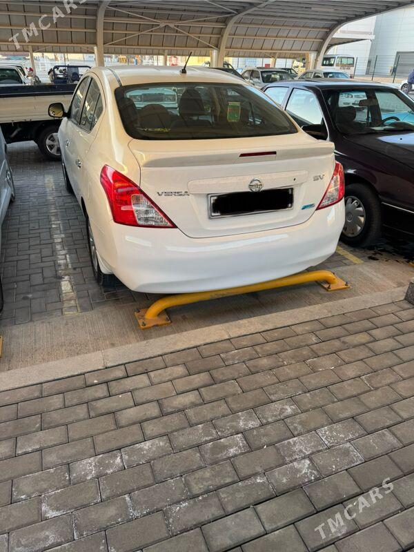 Nissan Versa 2012 - 115 000 TMT - Türkmenbaşy - img 1