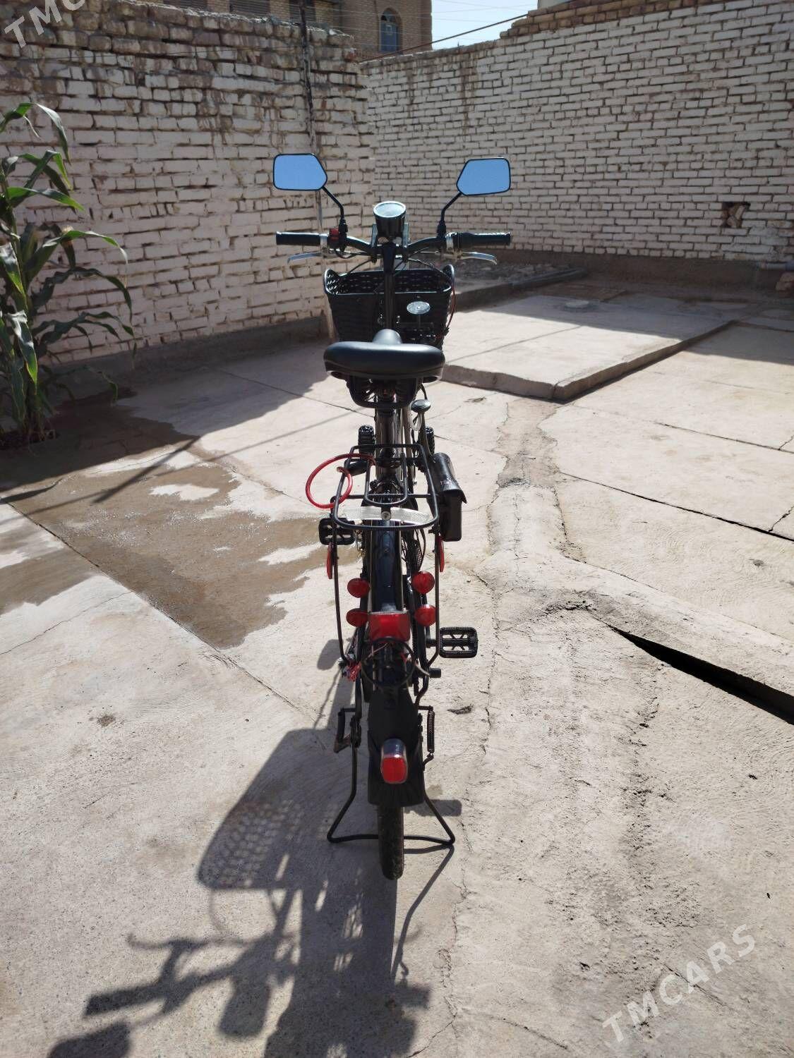 велик 27 - Мары - img 5