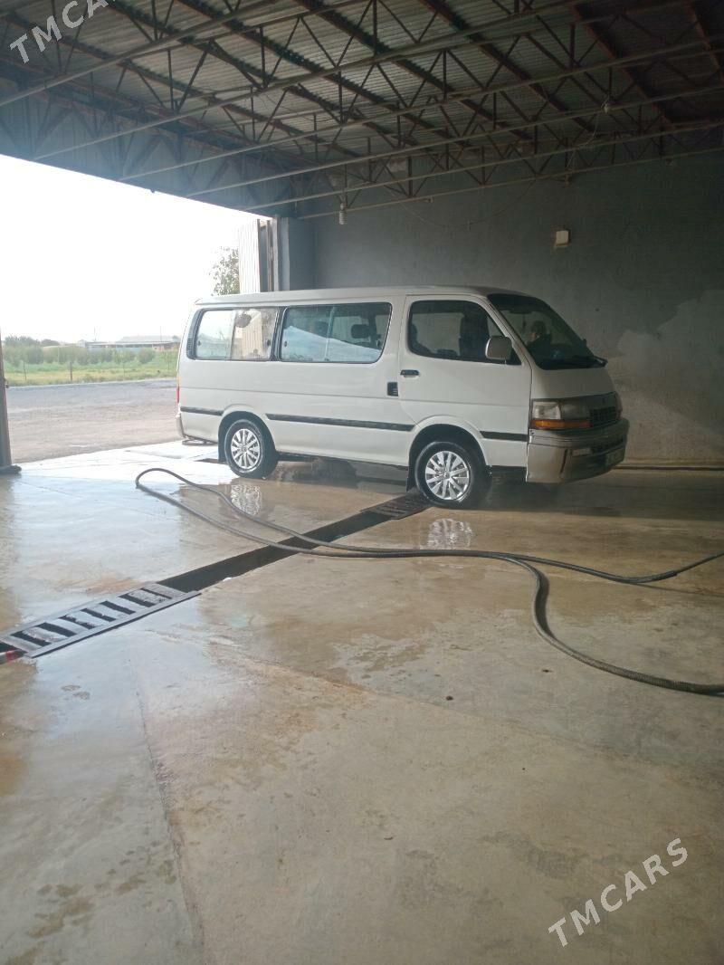 Toyota Hiace 1998 - 75 000 TMT - Sakarçäge - img 4