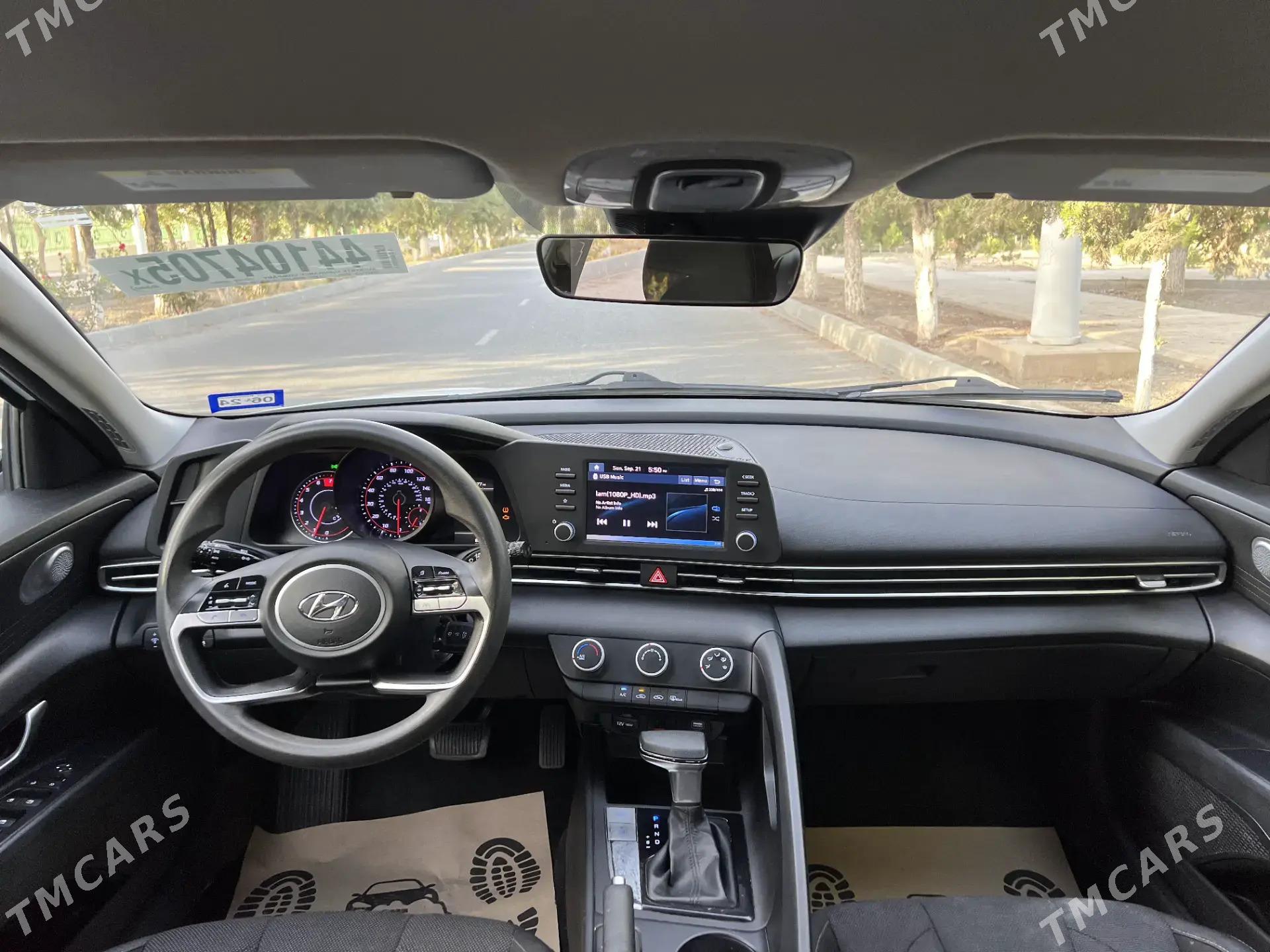 Hyundai Elantra 2021 - 225 000 TMT - Büzmeýin - img 5