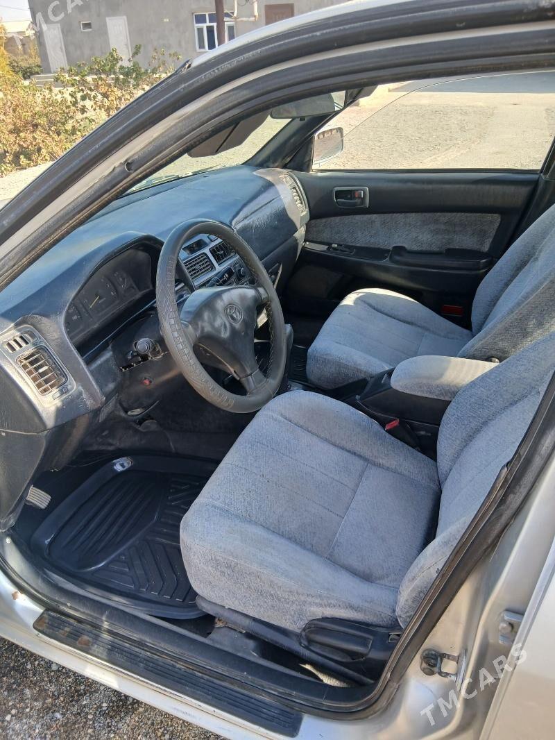 Toyota Camry 1995 - 43 000 TMT - Теджен - img 2