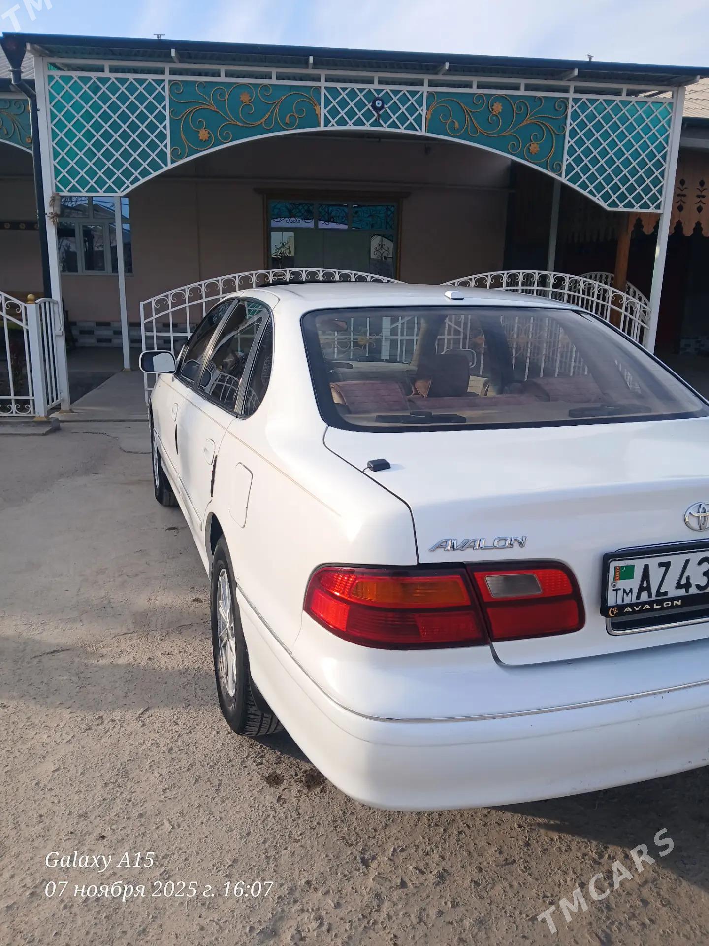 Toyota Avalon 1996 - 125 000 TMT - Гурбансолтан Едже - img 2