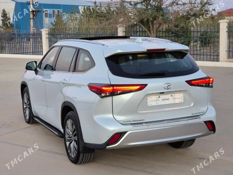 Toyota Highlander 2021 - 625 000 TMT - Ашхабад - img 5