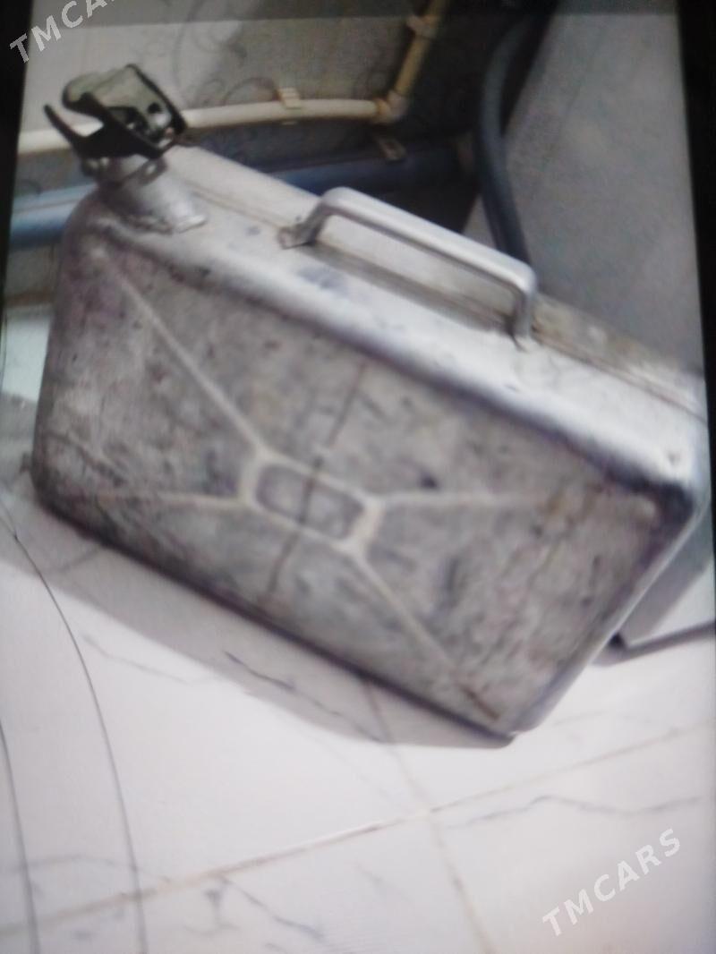 20 litr kanistr - Мир 7 - img 2