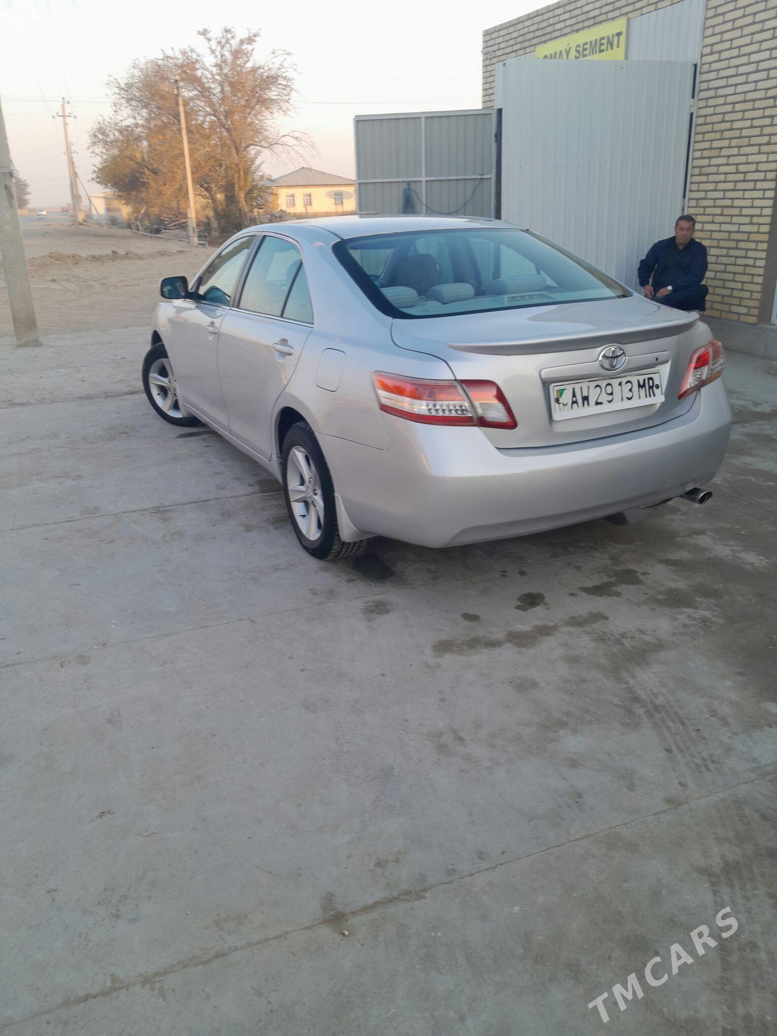 Toyota Camry 2010 - 140 000 TMT - Мары - img 4