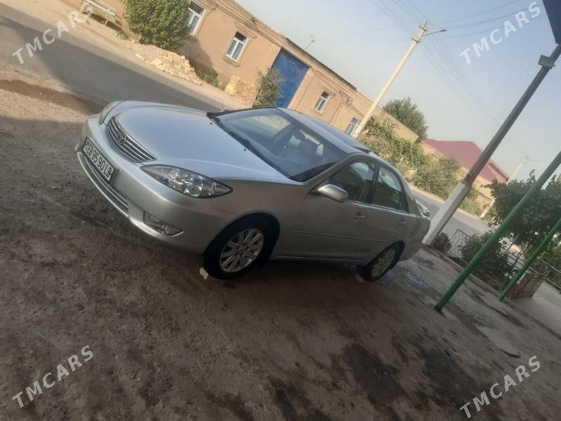 Toyota Camry 2003 - 250 000 TMT - Чарджоу - img 3