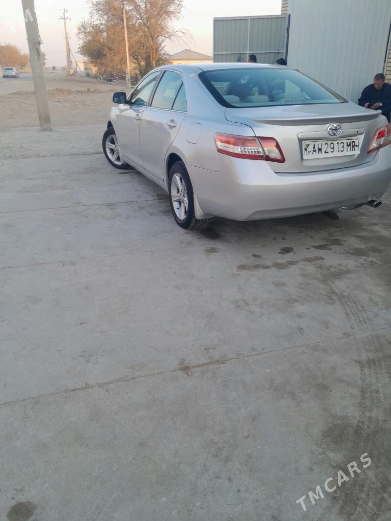 Toyota Camry 2010 - 140 000 TMT - Мары - img 1