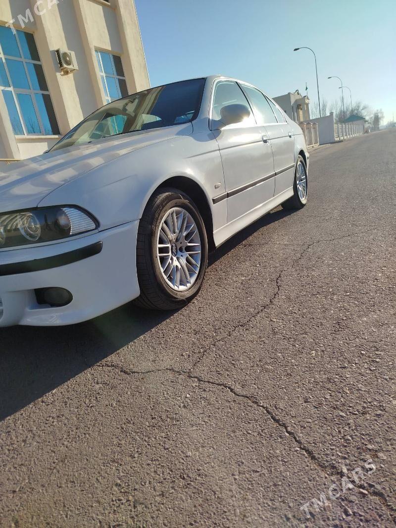 BMW 525 2003 - 130 000 TMT - Дашогуз - img 7