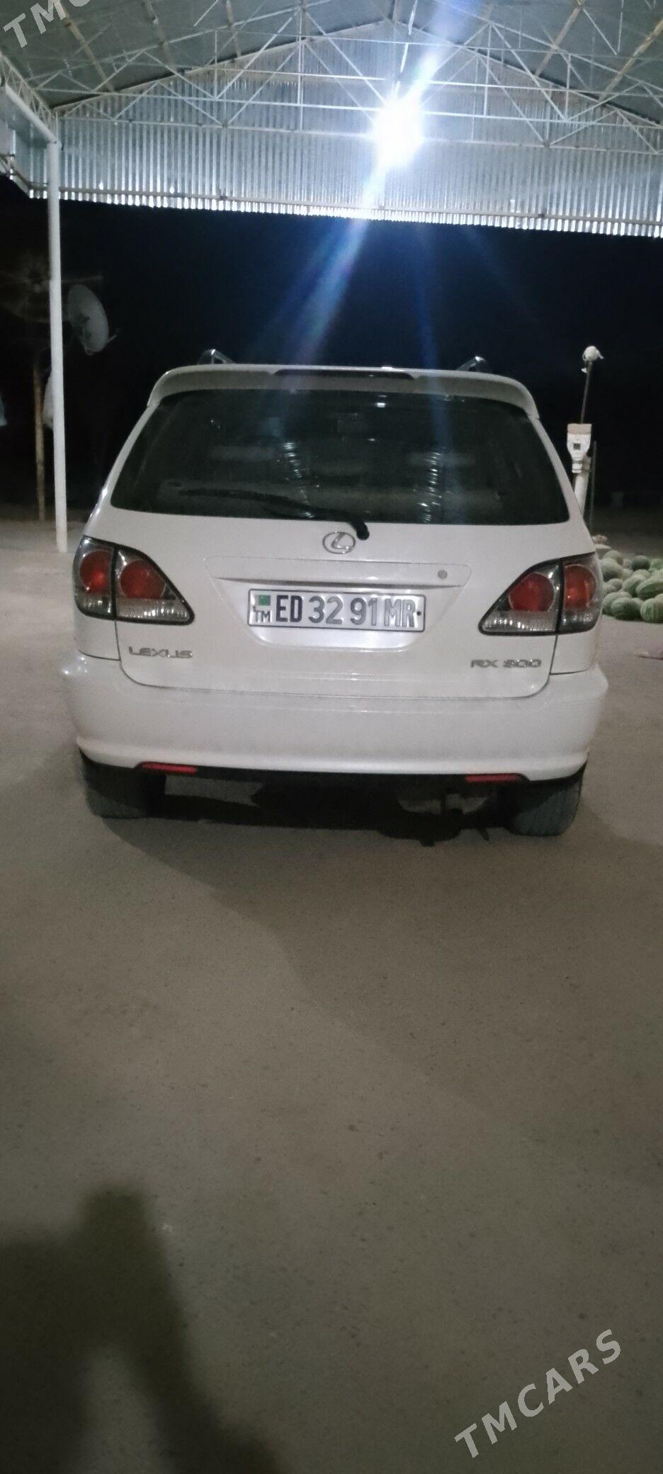 Lexus RX 300 1999 - 220 000 TMT - Векильбазар - img 5