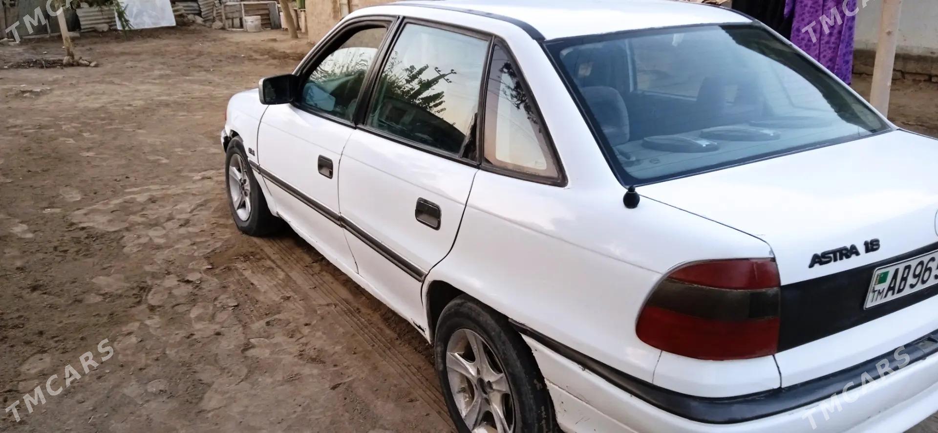 Opel Astra 1992 - 28 000 TMT - Саят - img 5