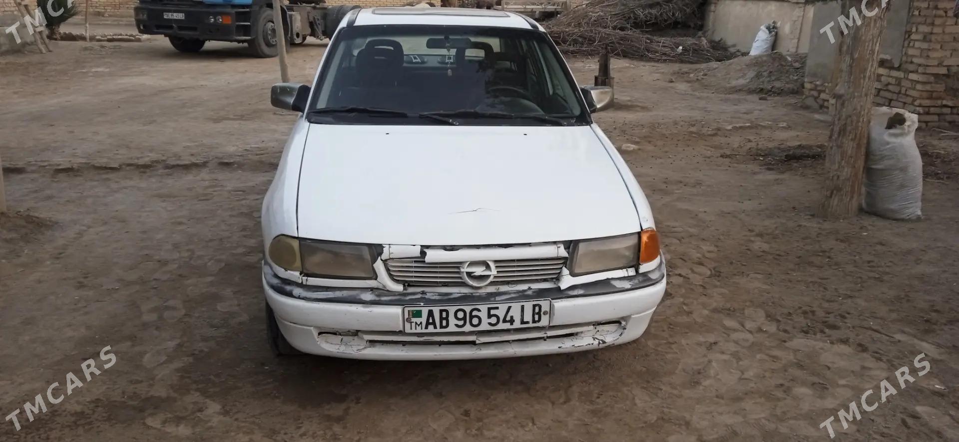 Opel Astra 1992 - 28 000 TMT - Саят - img 3