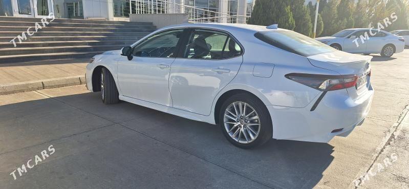 Toyota Camry 2021 - 305 000 TMT - Aşgabat - img 3