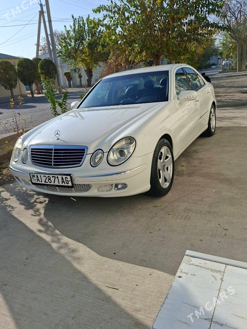 Mercedes-Benz E320 2004 - 140 000 TMT - Aşgabat - img 3