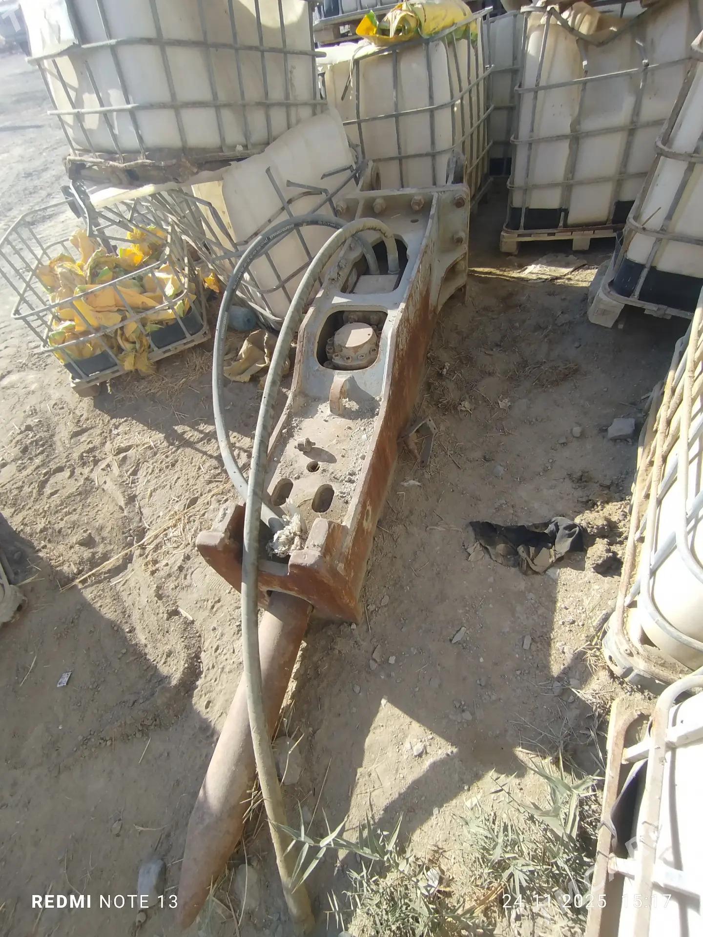 Caterpillar Excavator 2012 - 980 000 TMT - Гызыларбат - img 2