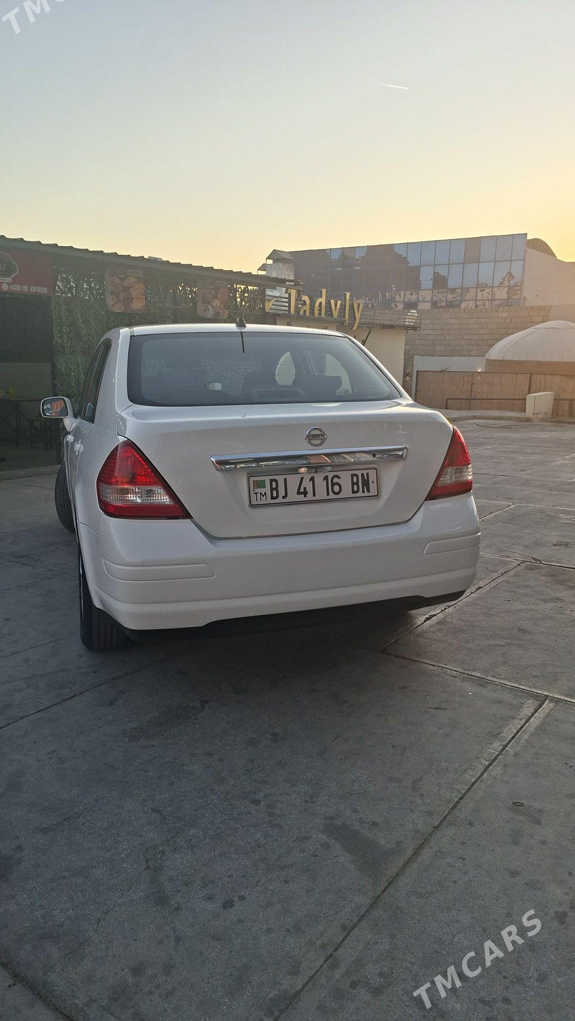 Nissan Versa 2009 - 120 000 TMT - Türkmenbaşy - img 4