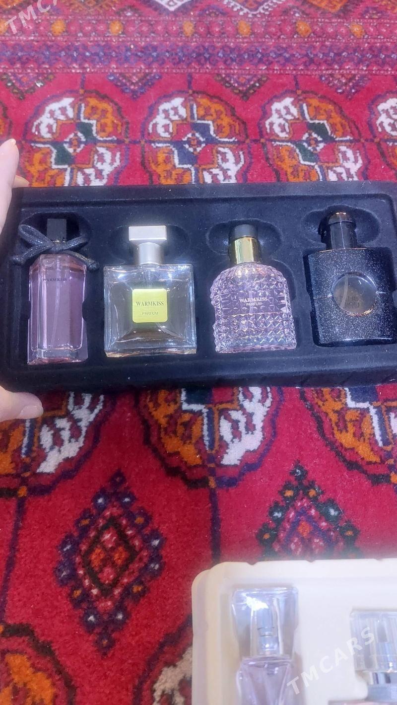 набор парфюмов - Aşgabat - img 2