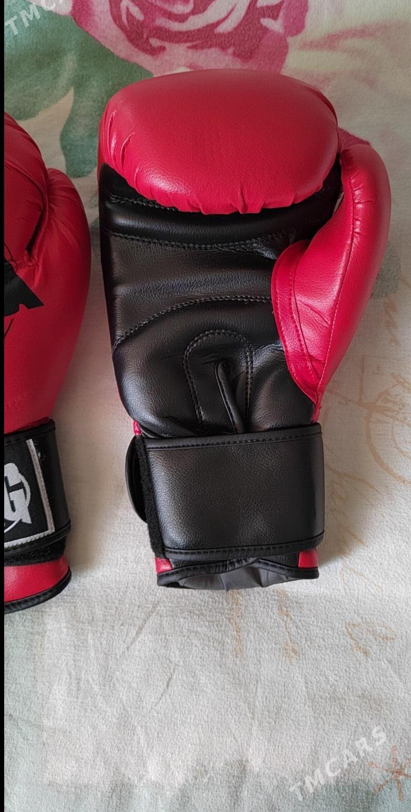 Боксерские перчатки - 3 mkr - img 2